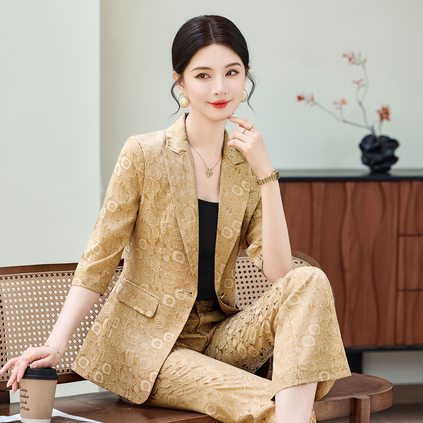 Women Formal Wear Blazers - แฟชั่นชุดสูทมืออาชีพสีแอพริคอท แขนครึ่งตัว สำหรับผู้หญิง รุ่นใหม่ 2026 ฤดูร้อน