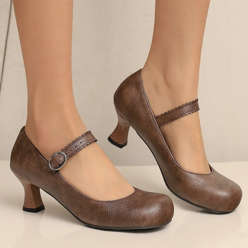 Women Formal Wear With Shoes - รองเท้าส้นเตี้ยแบบแมรี่เจนสไตล์เรโทรสำหรับผู้หญิง หัวกลม สายรัดหัวเข็มขัด หนัง PU นุ่ม
