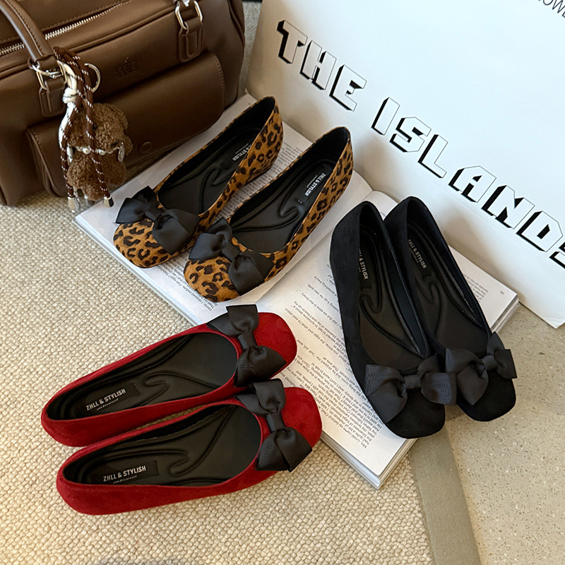 รองเท้าบัลเล่ต์หนังกลับหลากสีส - Women Formal Wear With Shoes บทวิจารณ์และราคา