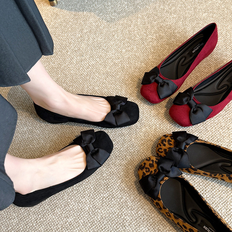 รองเท้าบัลเล่ต์หนังกลับหลากสีส - Women Formal Wear With Shoes บทวิจารณ์และราคา