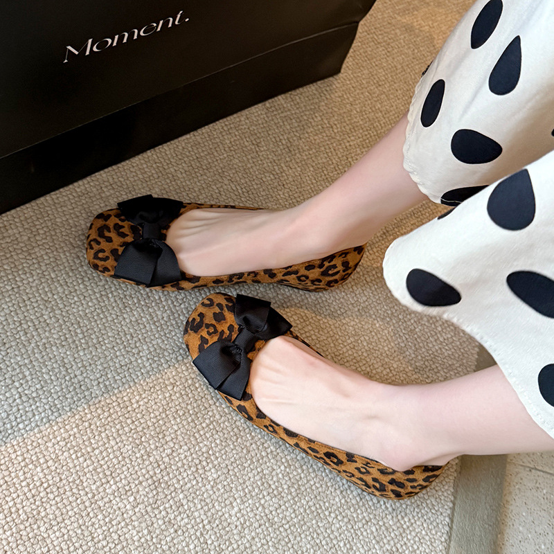 รองเท้าบัลเล่ต์หนังกลับหลากสีส - Women Formal Wear With Shoes บทวิจารณ์และราคา